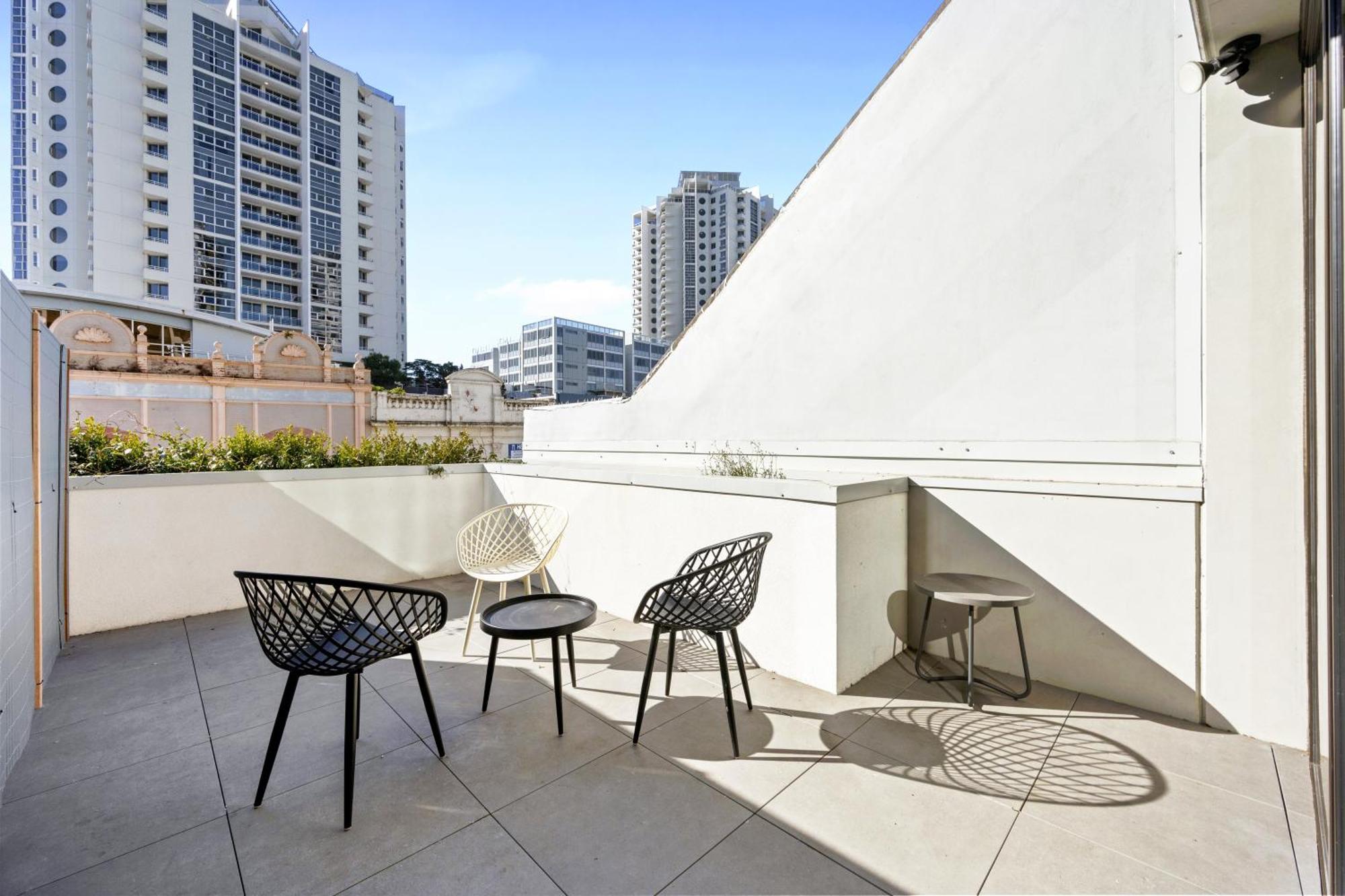 Arthur Hotel Bondi Junction No Reception And House Keeping No Sofa Bed Sydney Buitenkant foto